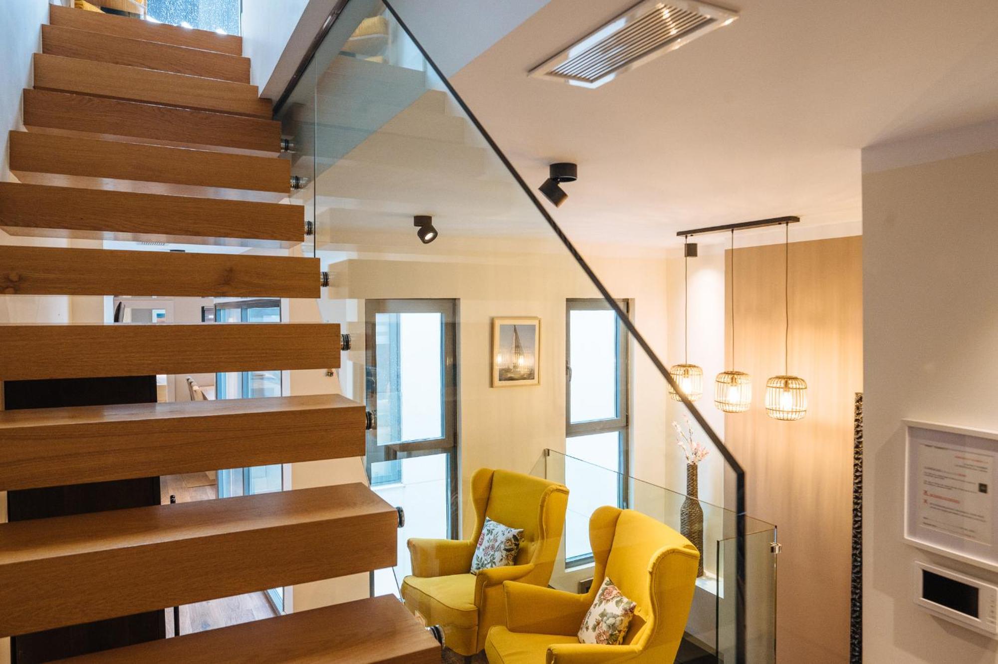 Elegant Duplex 3 Master Bedrooms And Private Севилья Экстерьер фото