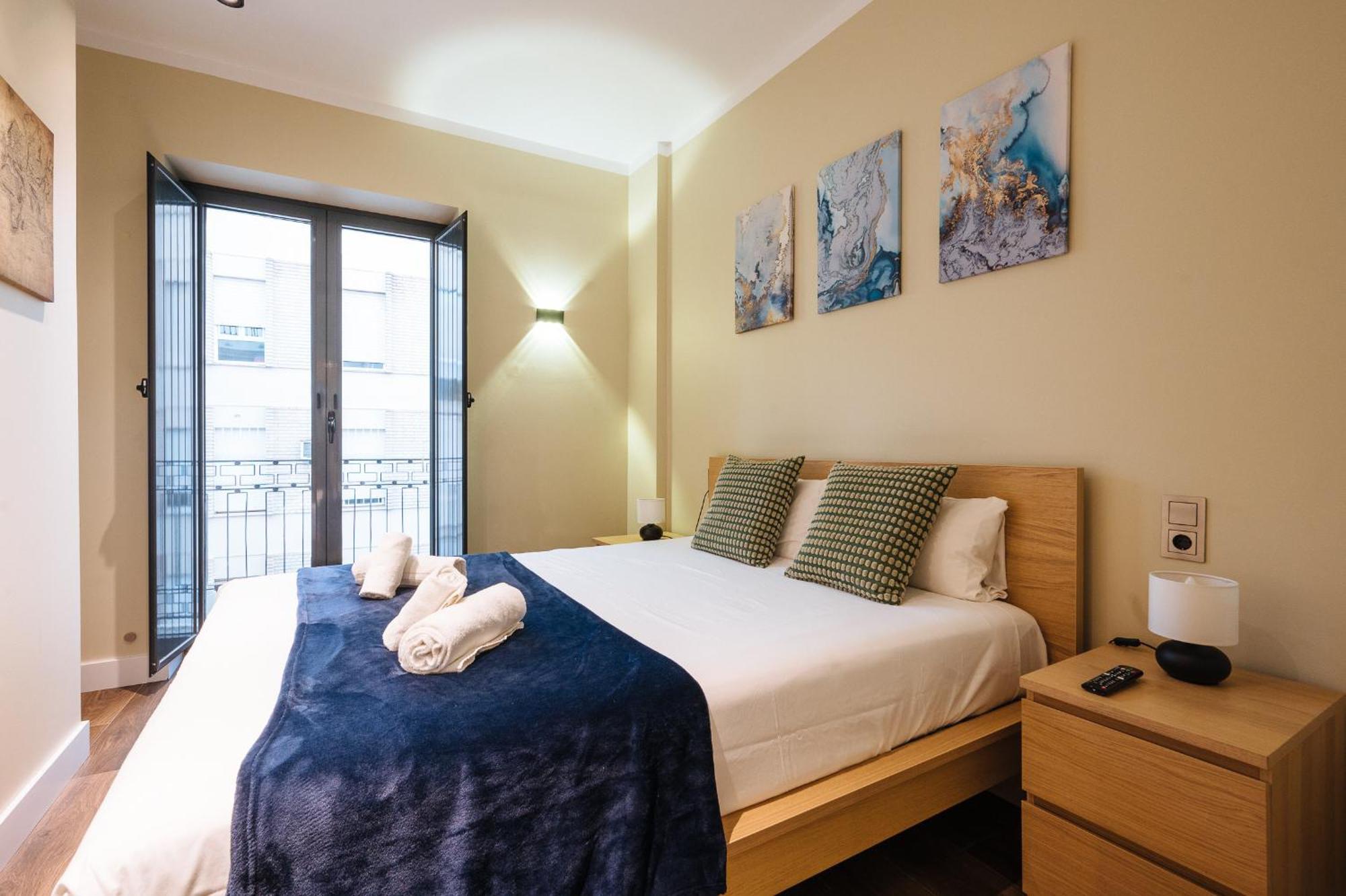 Elegant Duplex 3 Master Bedrooms And Private Севилья Экстерьер фото