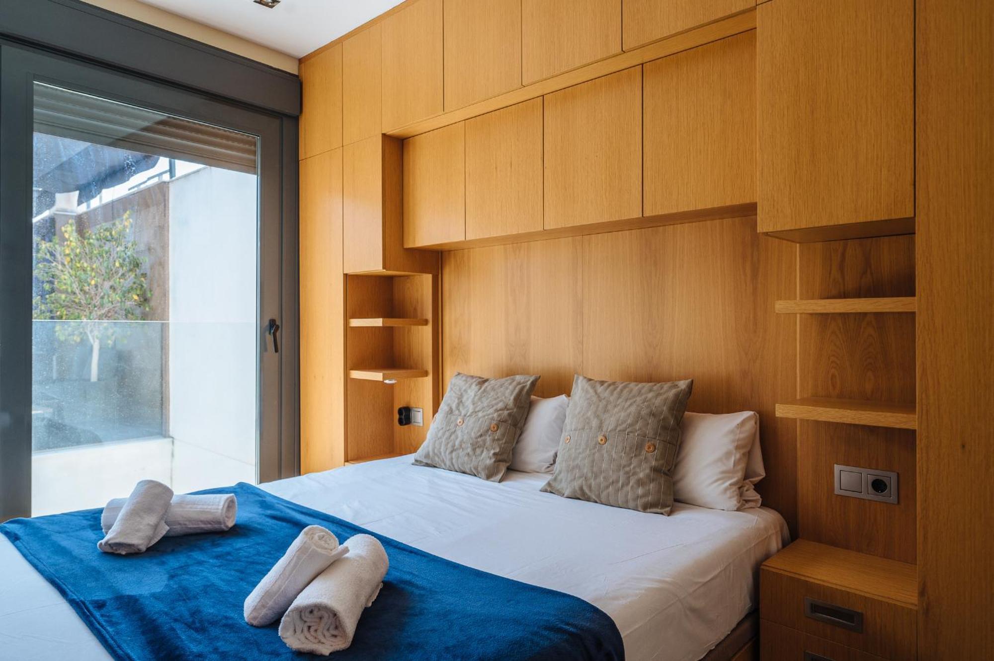 Elegant Duplex 3 Master Bedrooms And Private Севилья Экстерьер фото