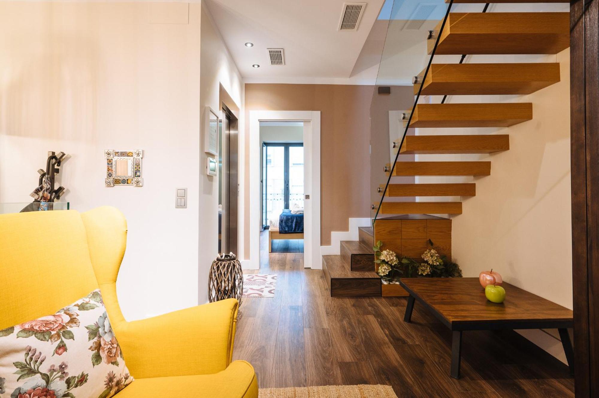 Elegant Duplex 3 Master Bedrooms And Private Севилья Экстерьер фото